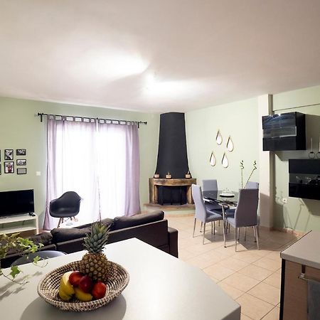 Cozy Apartment St John Chalkís Exteriér fotografie
